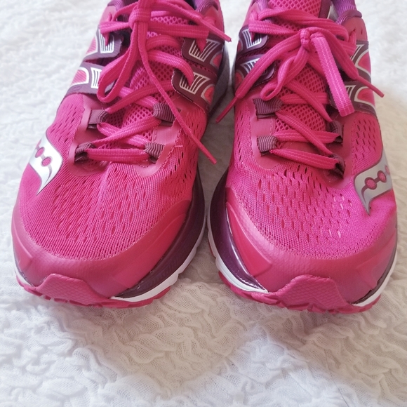 Saucony Triumph ISO 3 Road-Running Shoes - Picture 4 of 8